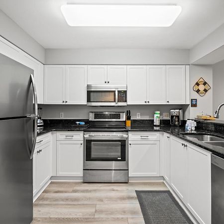 Вилла Ashworth 807 - Ocean Front-Ocean Drive Section Миртл-Бич Экстерьер фото